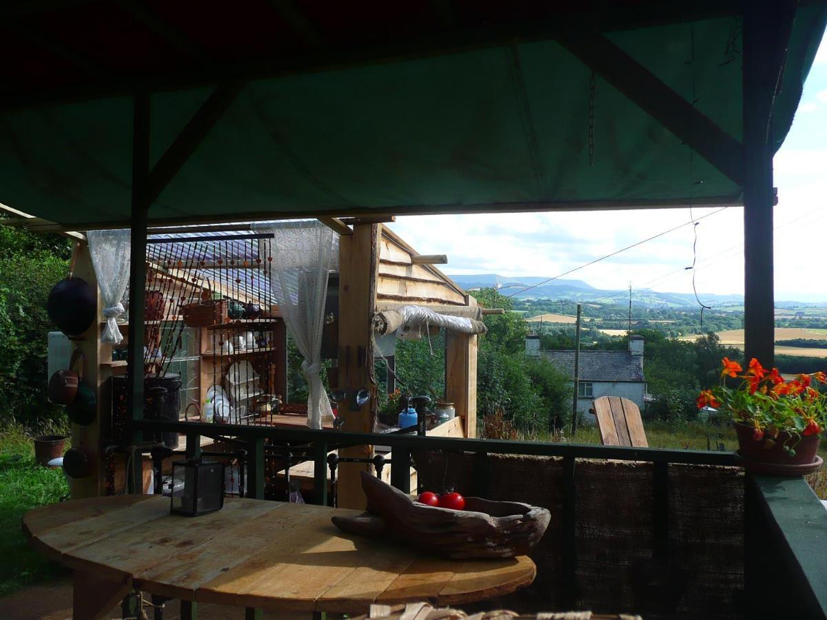 New Inn Brilley Whitney Luaran gambar