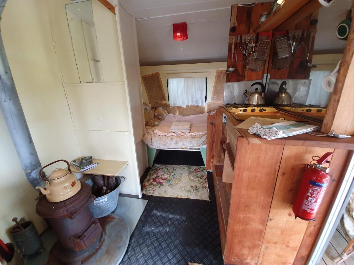 New Inn Brilley Whitney Luaran gambar